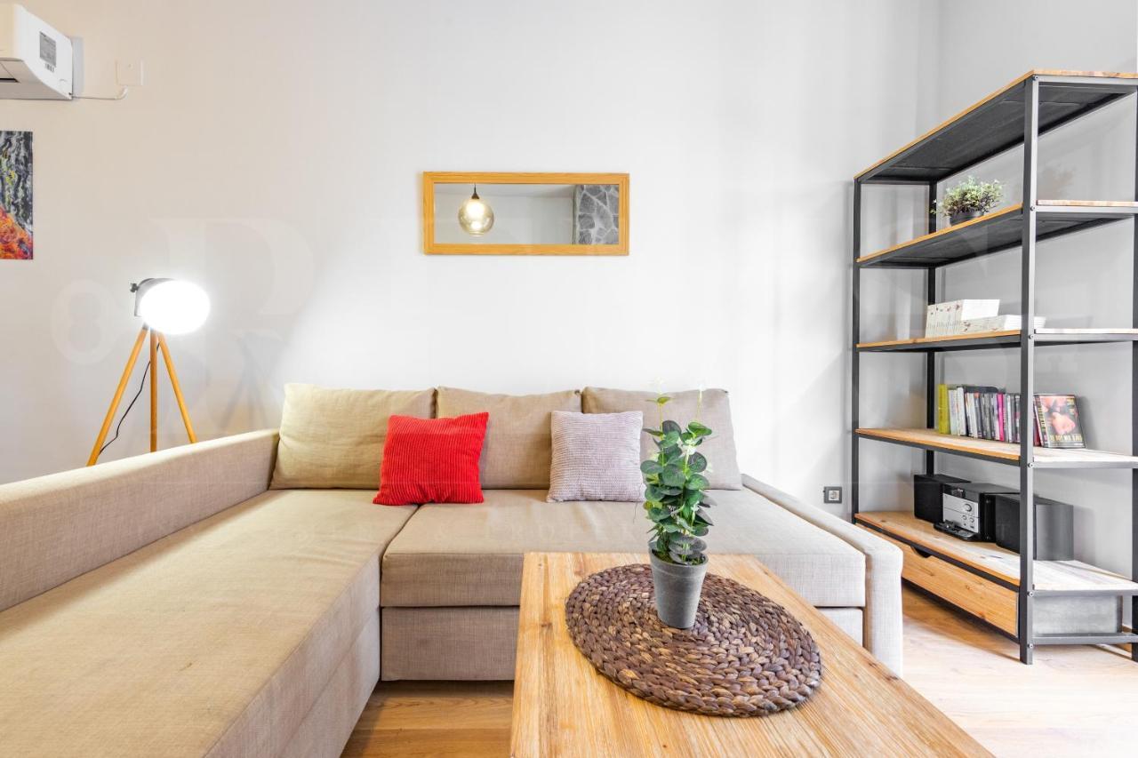 Appartamento Cozy Flat With Common Pool & Parking - Center By Rems Málaga Esterno foto
