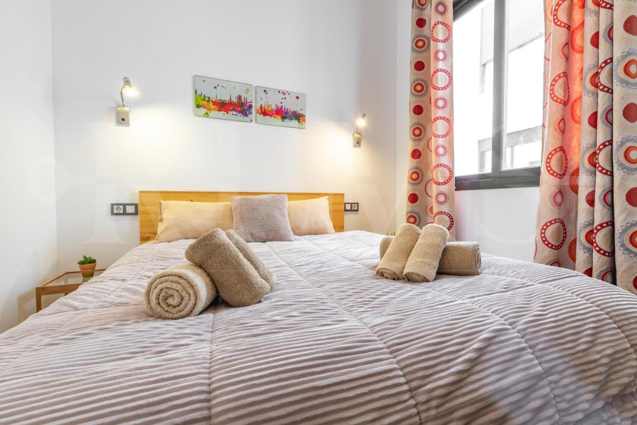 Appartamento Cozy Flat With Common Pool & Parking - Center By Rems Málaga Esterno foto