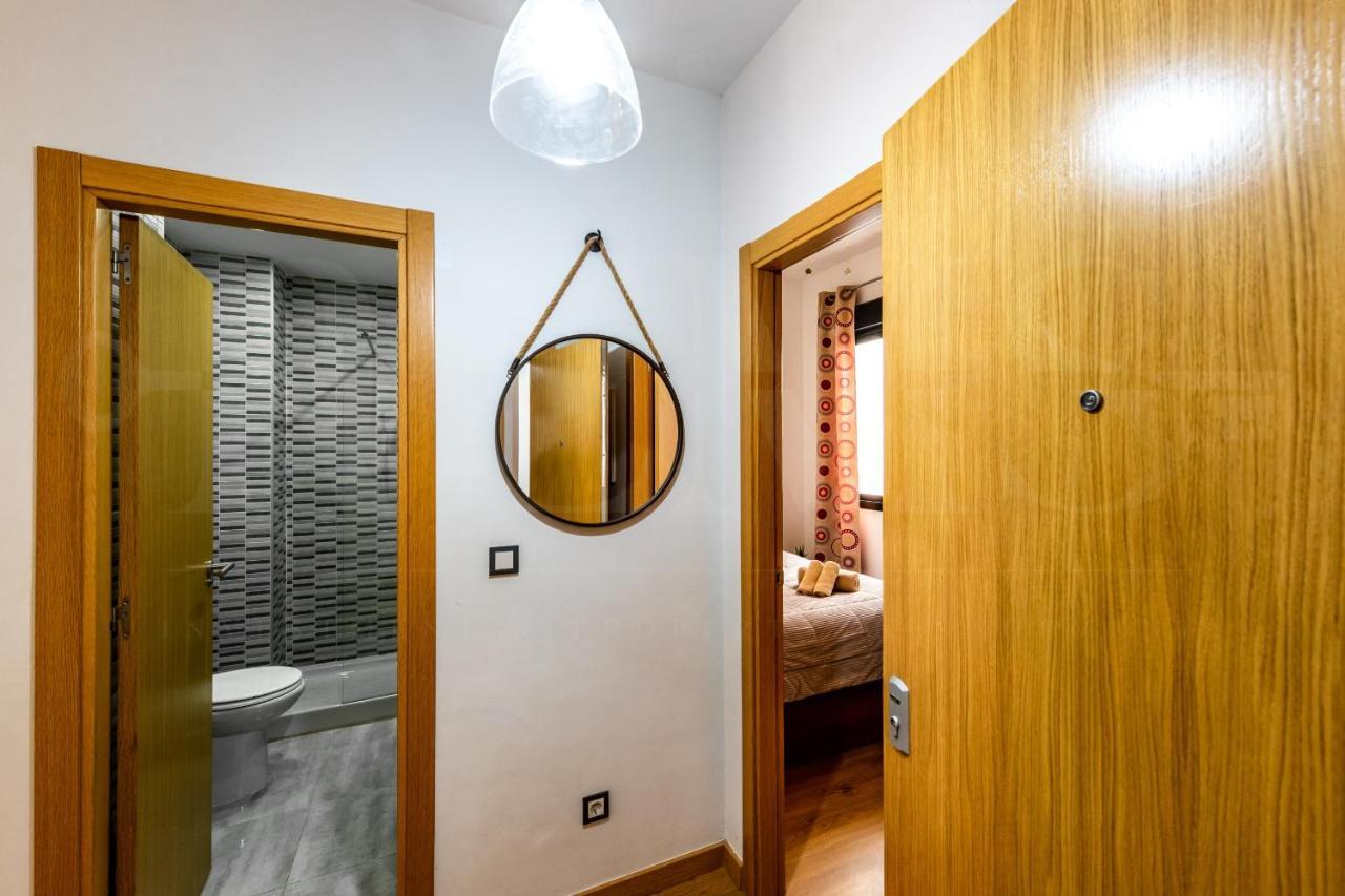 Appartamento Cozy Flat With Common Pool & Parking - Center By Rems Málaga Esterno foto